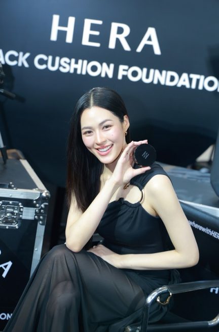 เอ็ม คิวเรเท็ด เปิดเกมรุกตลาด K-BEAUTY ในประเทศไทยอย่างต่อเนื่องพร้อมเปิดตัว OLENS แบรนด์คอนแทคเลนส์ชื่อดังสัญชาติเกาหลี